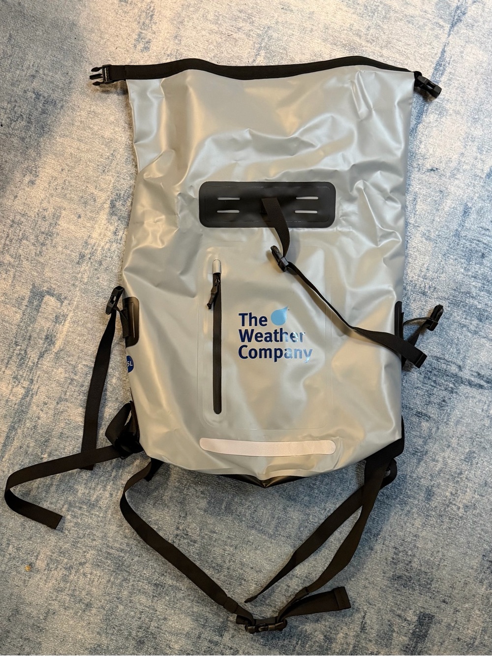 Earthpak Light Gray Waterproof Roll-Top Backpack 55l